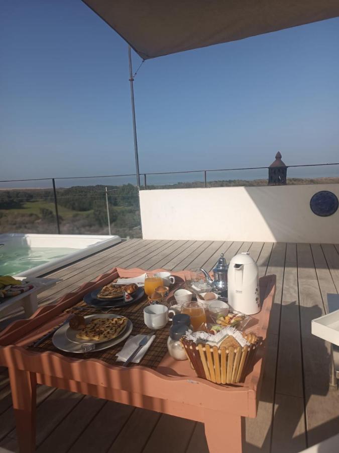 Tigmi Anis Bed and Breakfast Εσαουίρα Εξωτερικό φωτογραφία